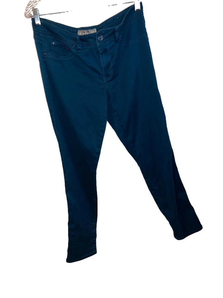 17/21 GREEN EXCLUSIVE DENIM LEGGINGS - Picture 2 of 5